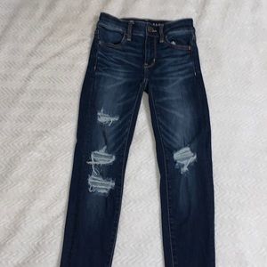 Dark wash American eagle jeans